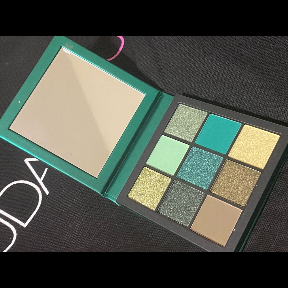 Huda Beauty Pallet